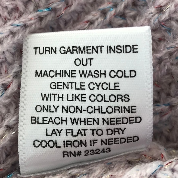 9.  New York & Co Lilac Sweater Top Size M NWT - Picture 8 of 8